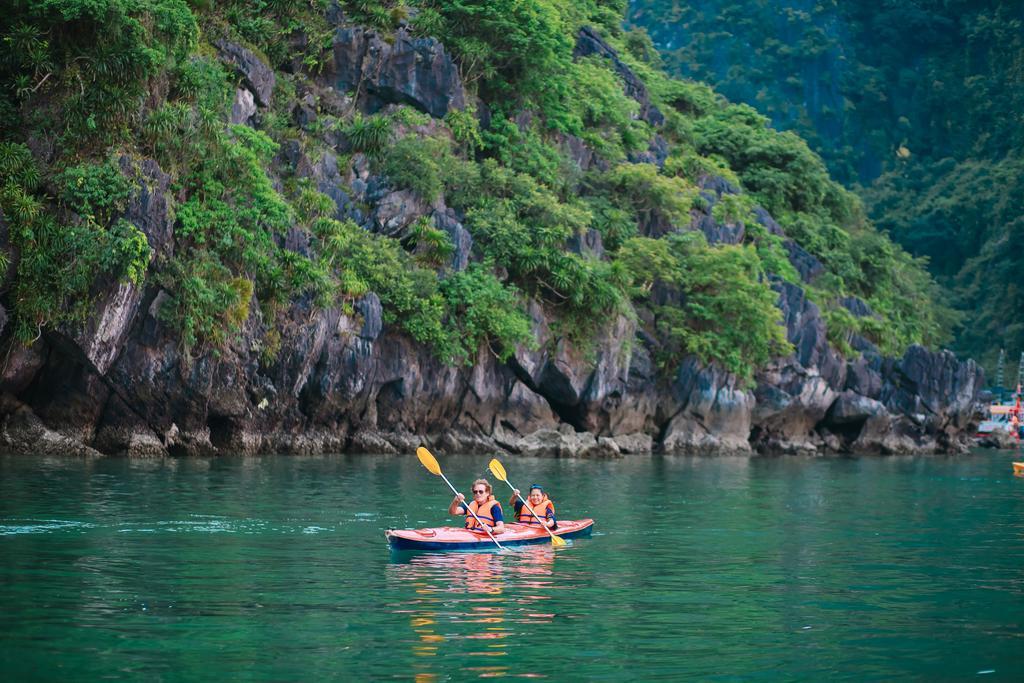 Cristina Diamond Cruise Hotel Ha Long Værelse billede